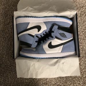 Jordan 1 University blue